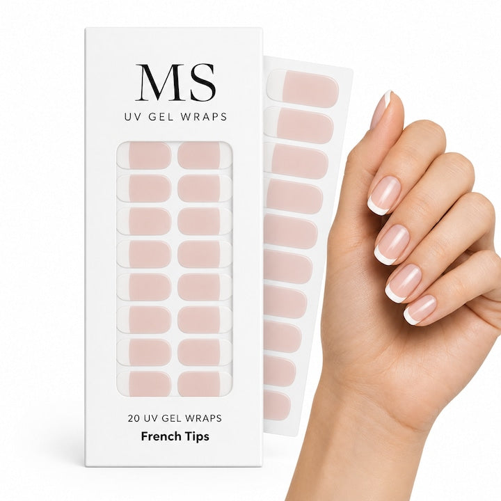 Folii gel UV MS French Tips aplicate pe unghii, lângă ambalaj